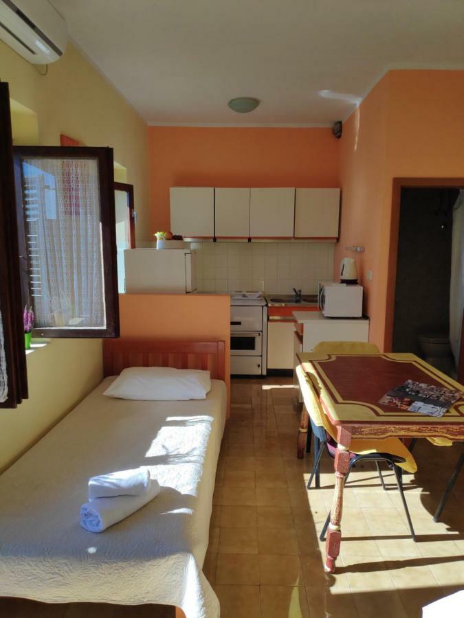 Apartments Niko Omiš Exteriér fotografie